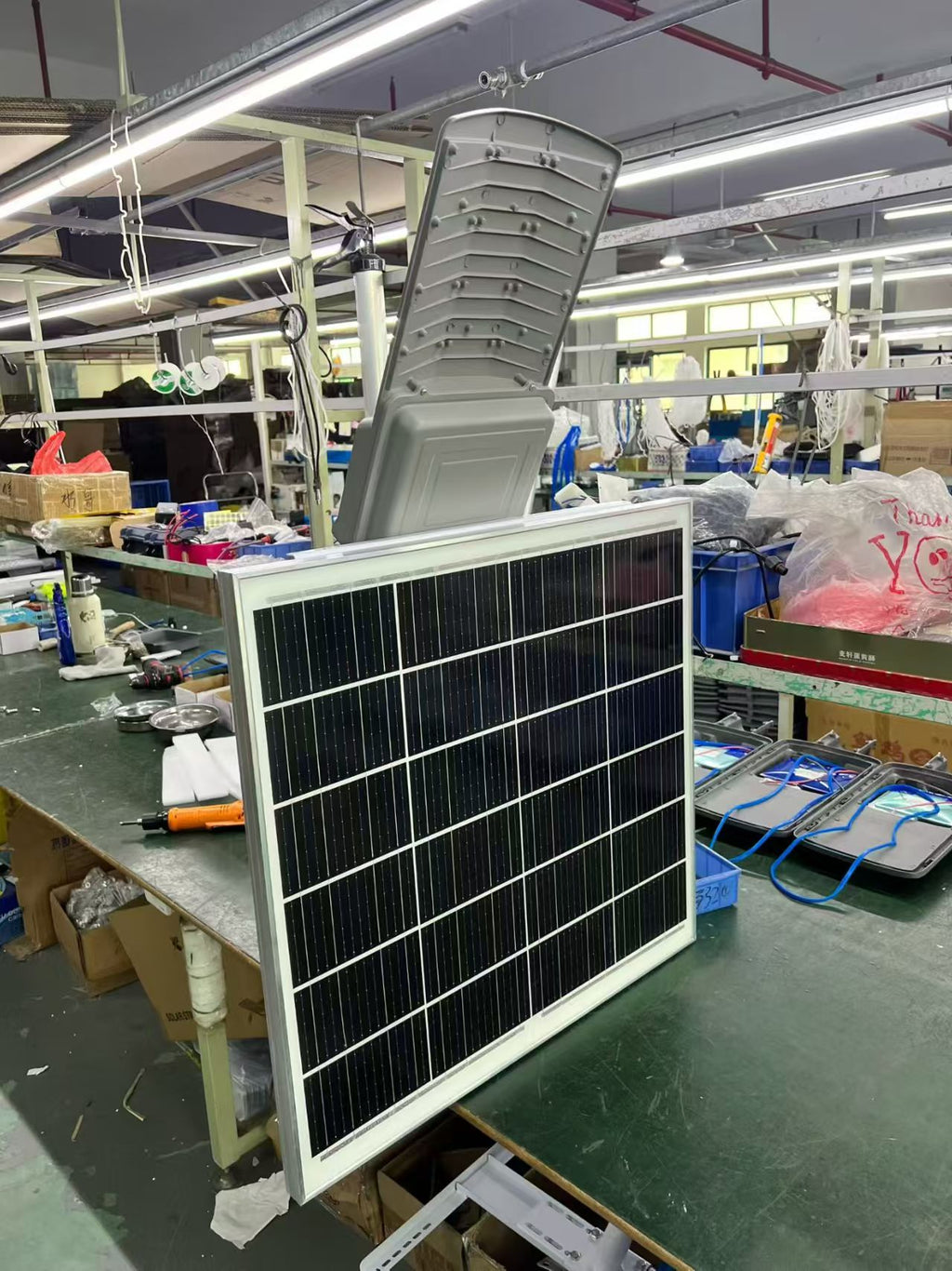 3-Sided High-Brightness Solar Street Light – 20W to 55W