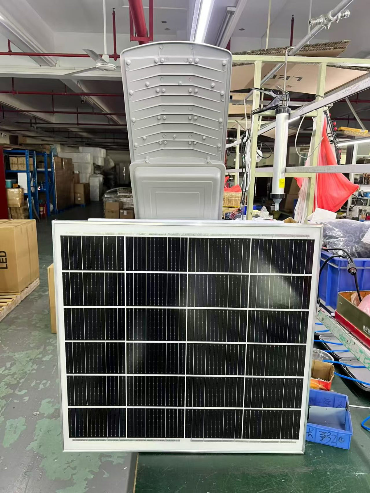 3-Sided High-Brightness Solar Street Light – 20W to 55W